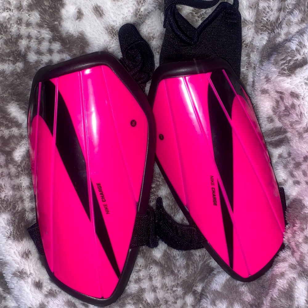 Nike soccer shin guards